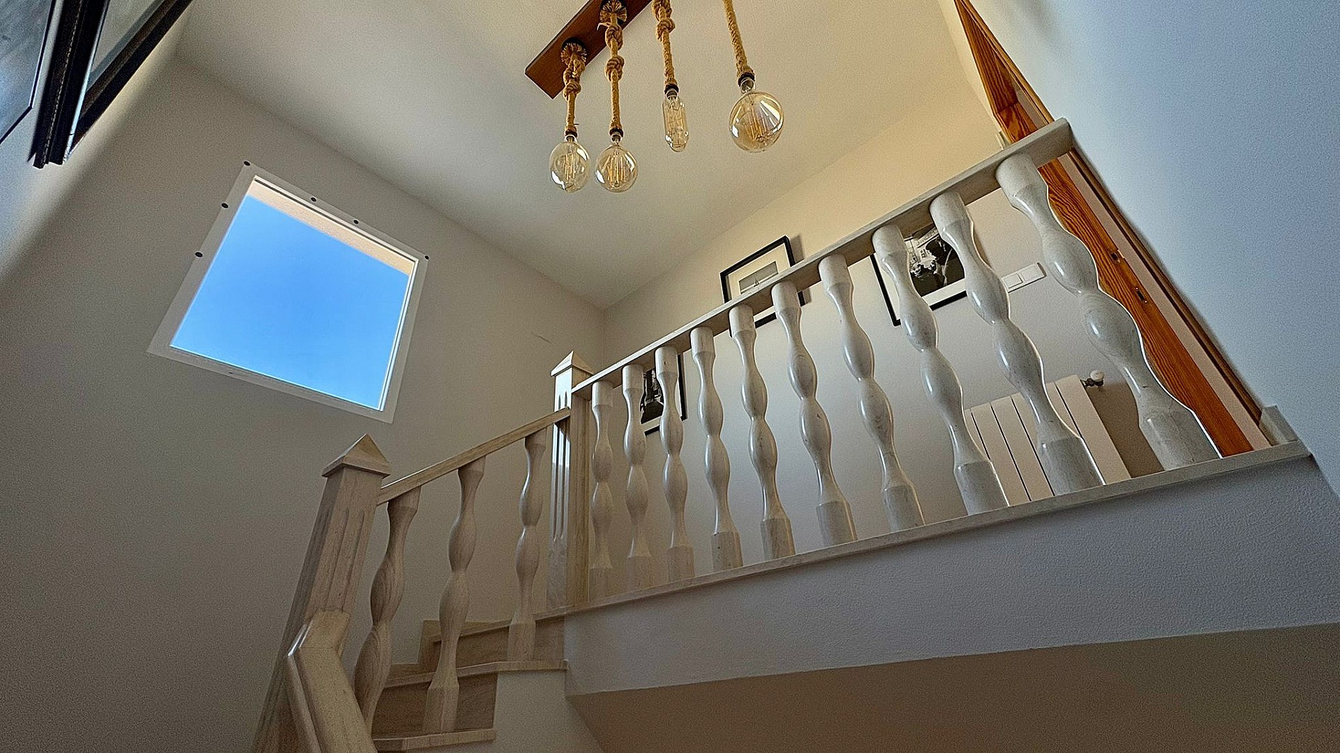 w_yunyd3ernibntiykwftw