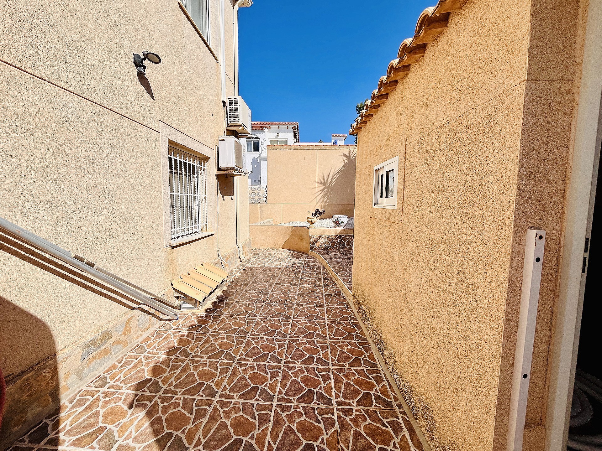 w_zc37zqvdub3tdtcrymkh