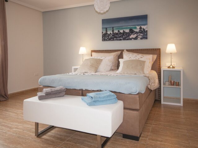 03g-huis-app-onder-master-bedroom-639×479