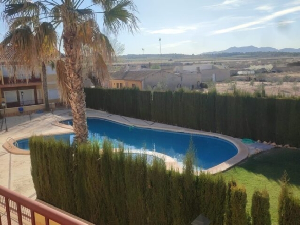 Apartment in Pinoso (Alicante)