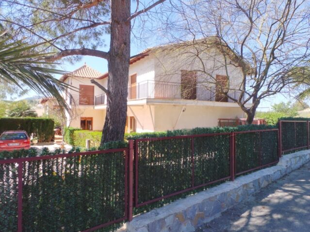 Villa in Monovar (Alicante) Villa in Monovar (Alicante)