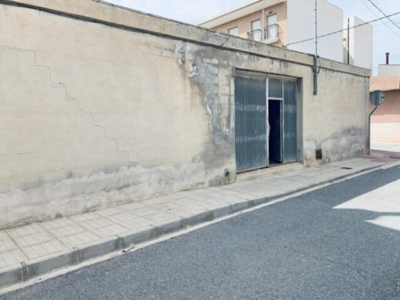 Grundstück in La Romana (Alicante)