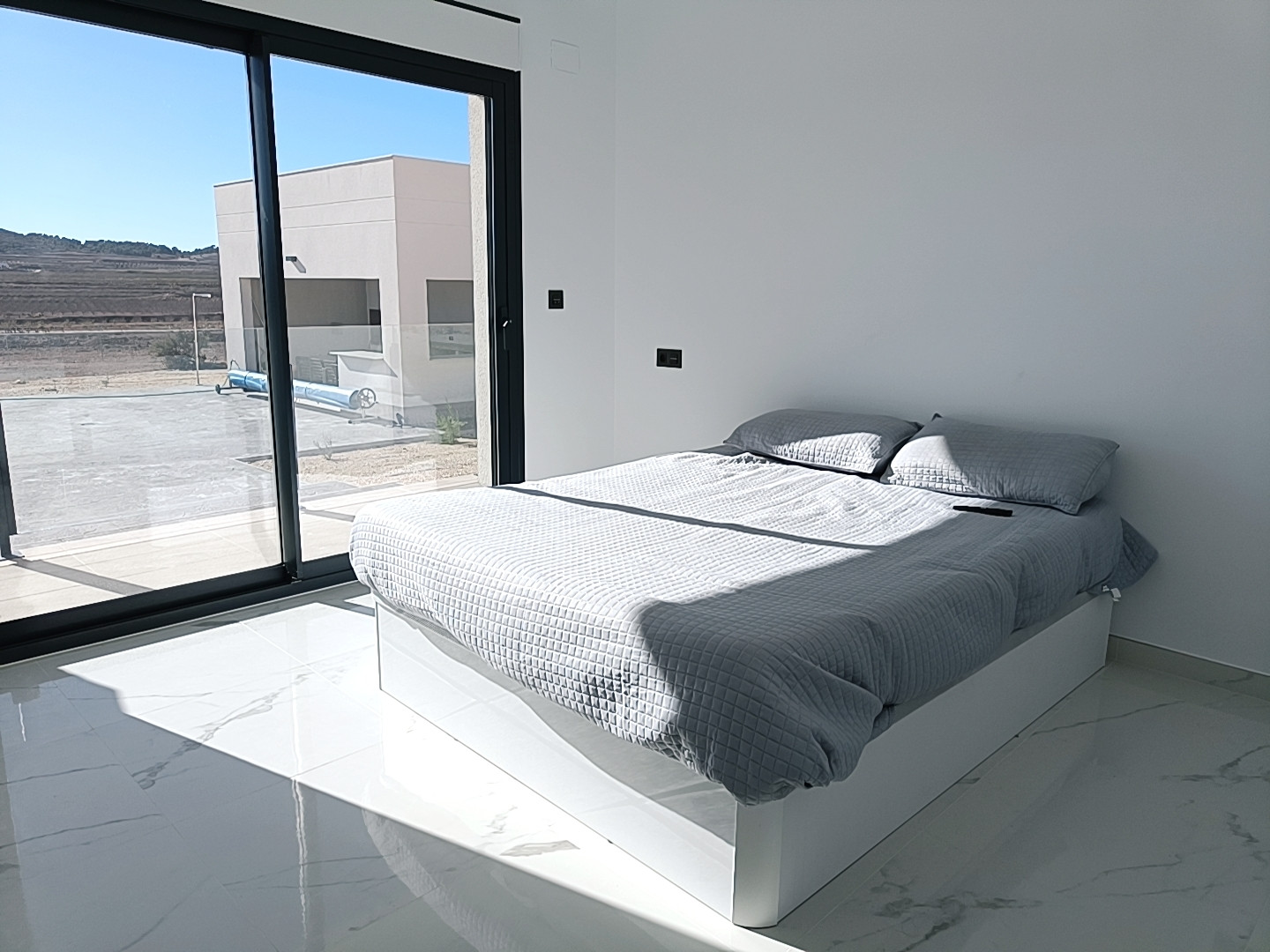 d6647389b5e7d26647389b5e811