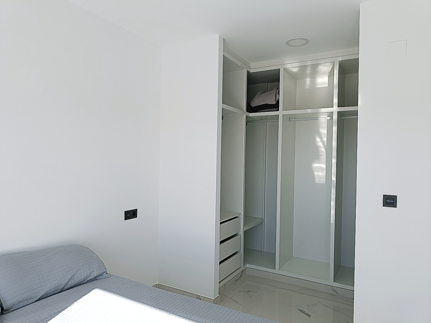 d6647389f6a51f6647389f6a55d