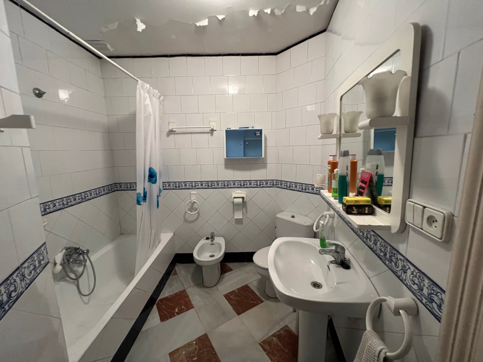 o_1gguk08c99t3eja10g81p5l4602a