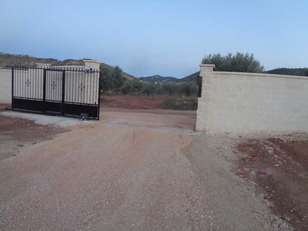 o_1hg8i7l0n91f1poahvlu61e6n56