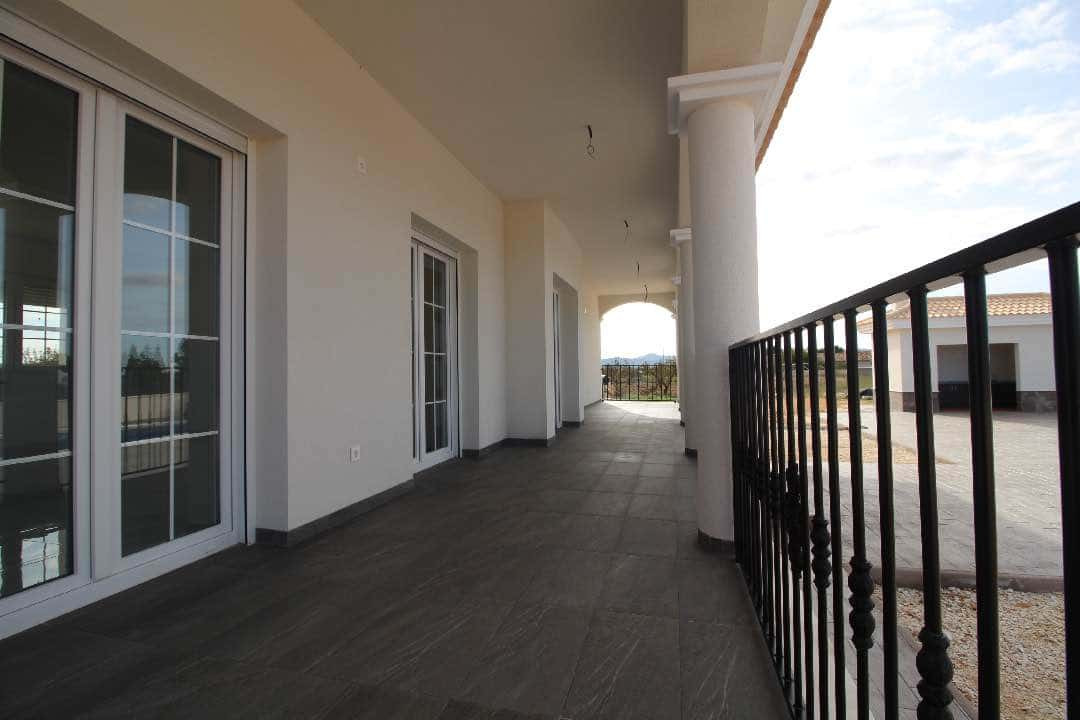 o_1hg8j5aj81g088pt71b1k4171s2d