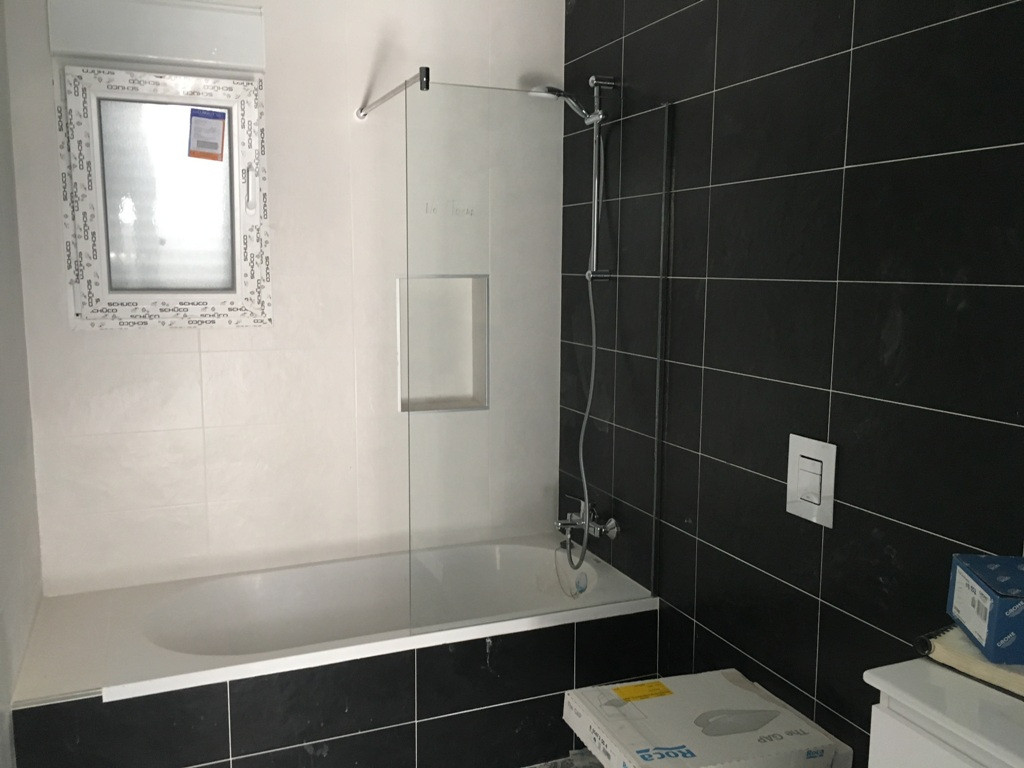 o_1hg8lhrtb1faqni2rq1k5m1b8f2m