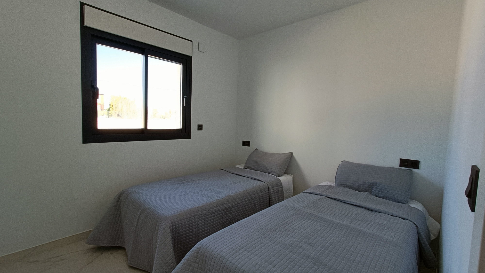 o_1hg8ml2191j9h15umjlk17rq66ab8