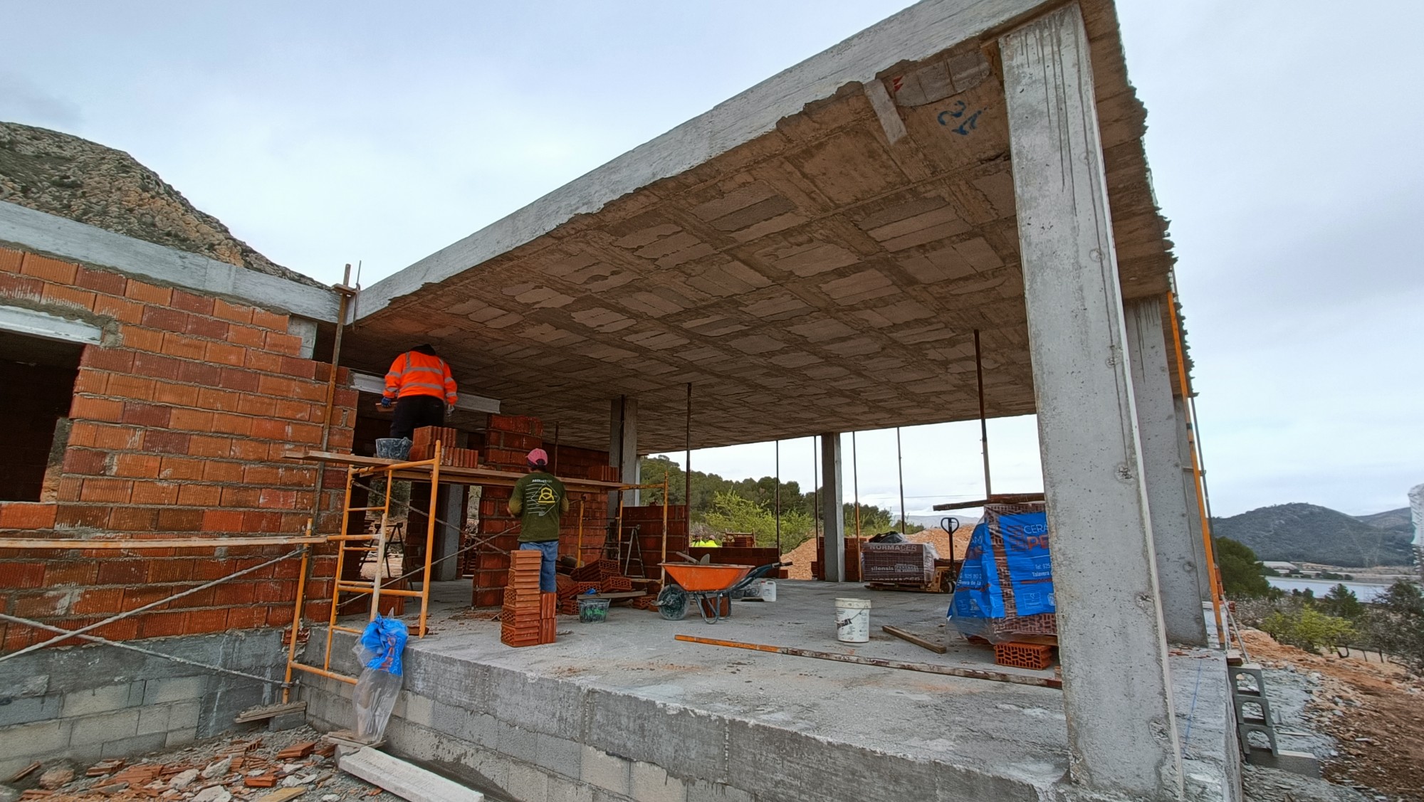 o_1ima9vhig5ua1por1oejurs1cob21