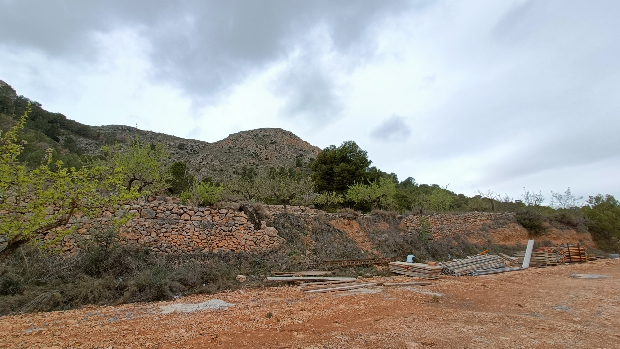 o_1ima9vhignab2ineg81qvb60o1v