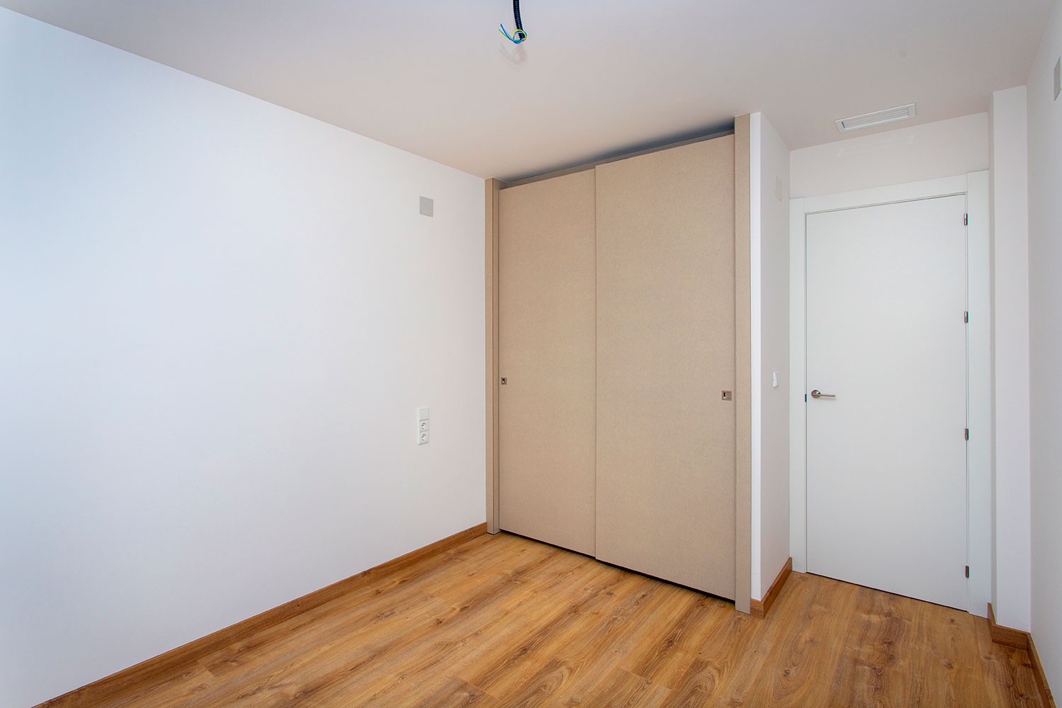 o_1iq84m6h91vsea2t9t01v6b14ih56