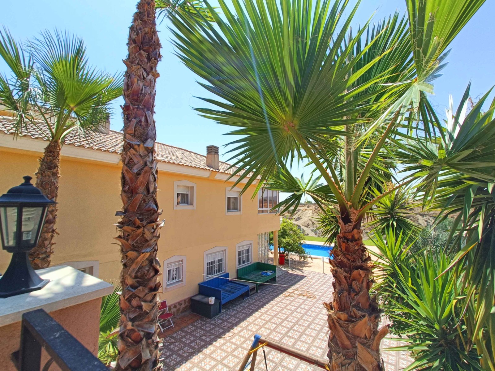 o_1j7236hkf13ubh5l1upj1j5f19if37