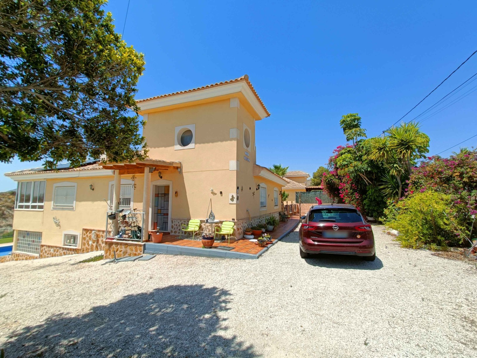 o_1j7236hkfruv145hjb4cu71no435