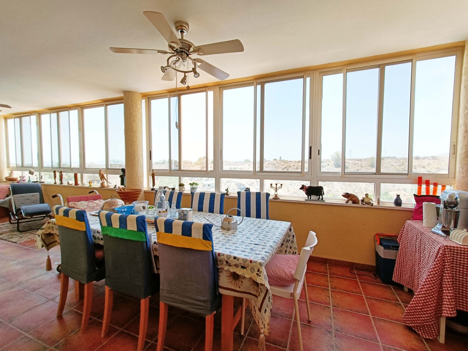 o_1j7236hkg1q2gqrf8pv49fb3v