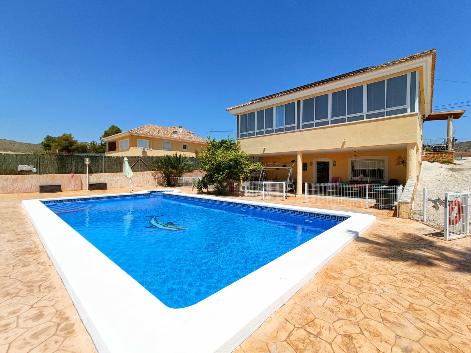 o_1j7236hkg6pq19941ll6890tbt46