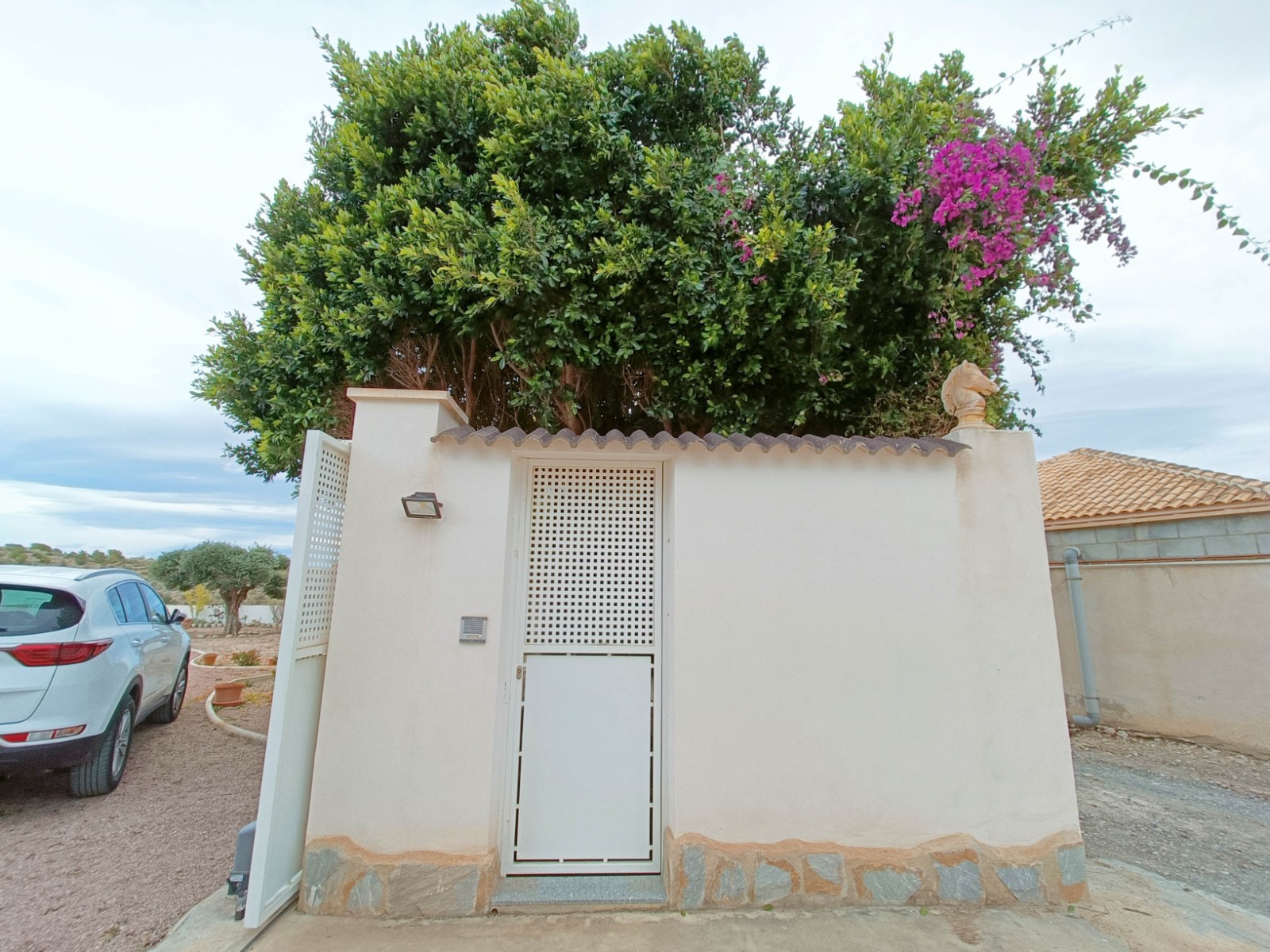 o_1jc4data81c6rttv12r3c2n1fj54g