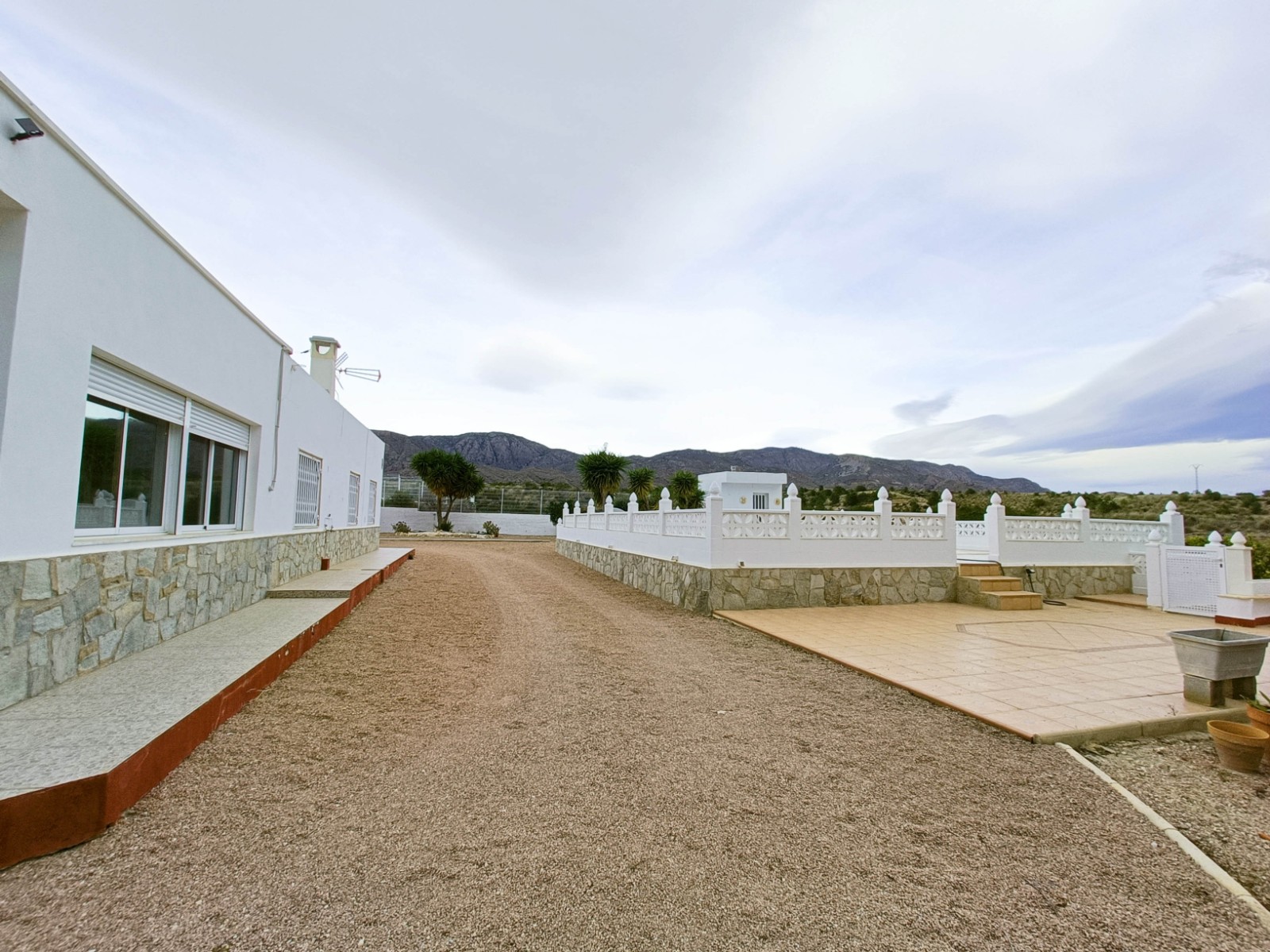 o_1jc4data84gplk71o1f137cd13c