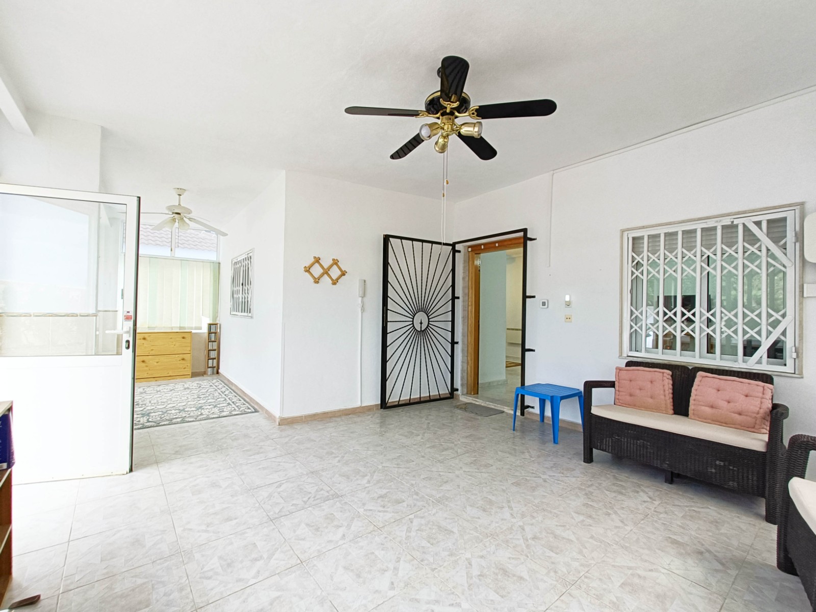 o_1jc4data864g1en21288lfe4cl3q