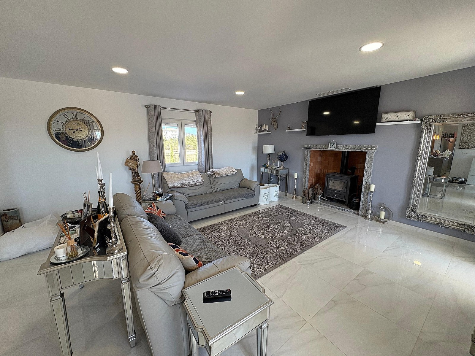 o_1jfgm201v4a7oks19s86hg1nkv2n