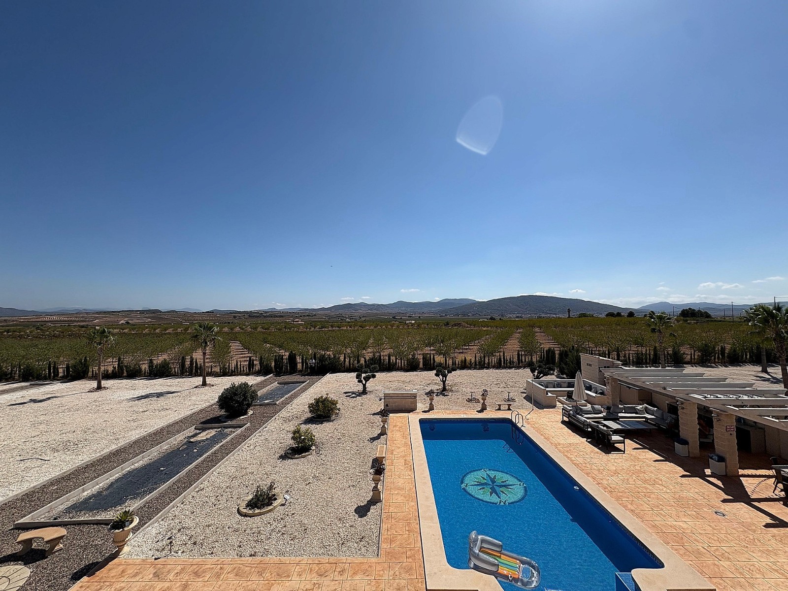 o_1jfgm201v7pr3a05nvr0r6pk2c