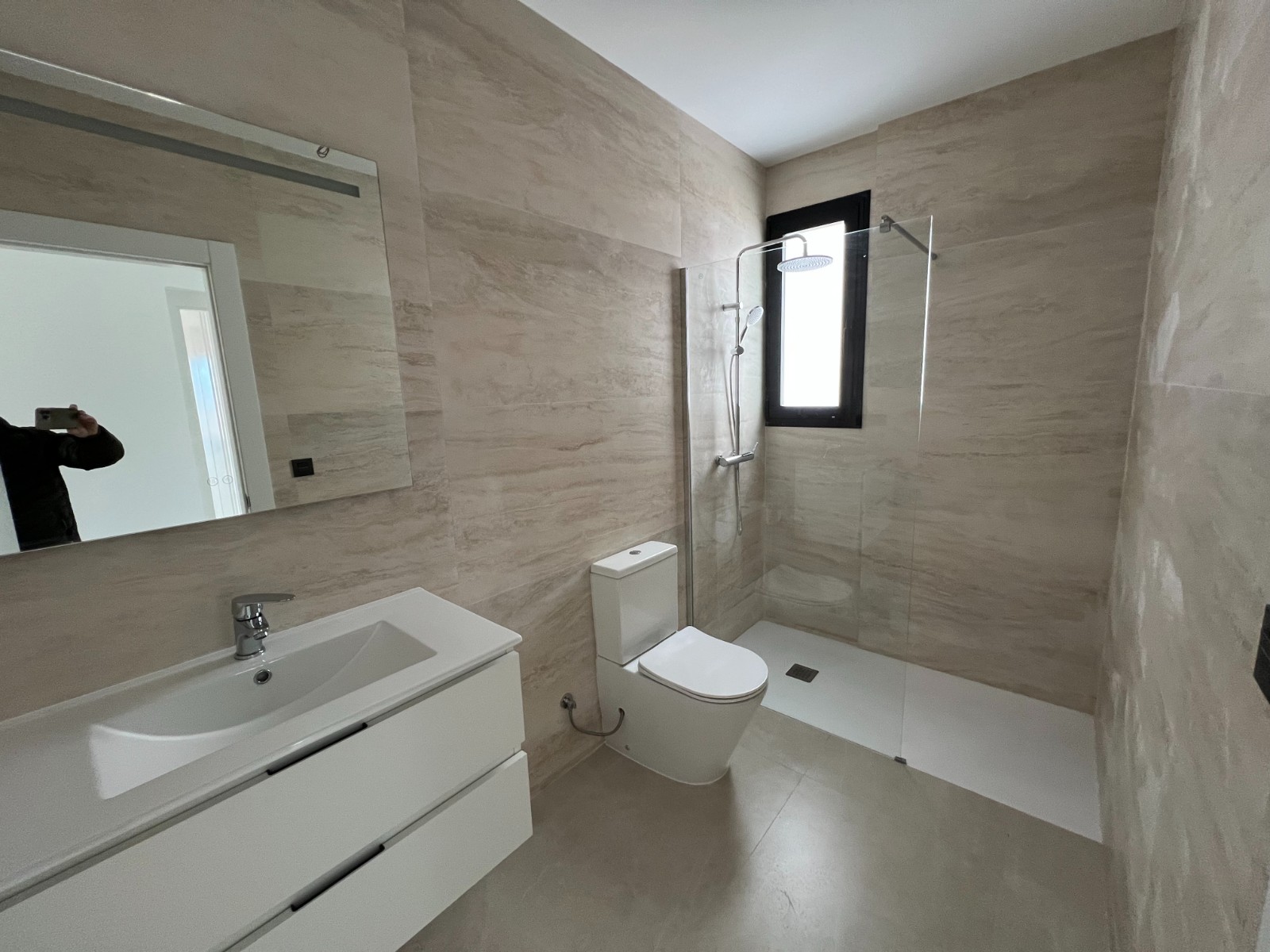 o_1jg5bfj3t1l0sqsmfs18qpseq2o