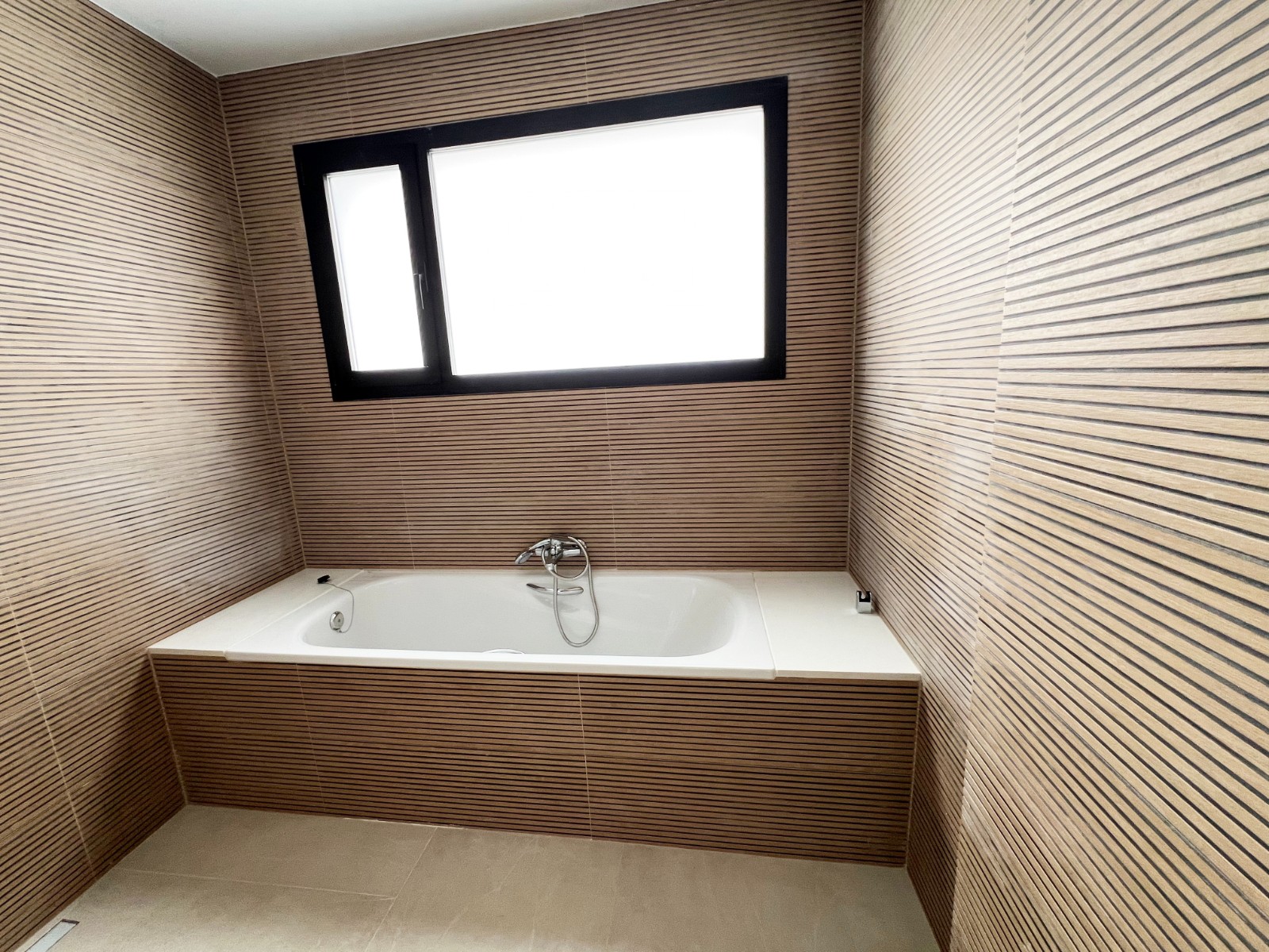 o_1jg5bfj3t1q5v9rl1ui31qg01c8g2c