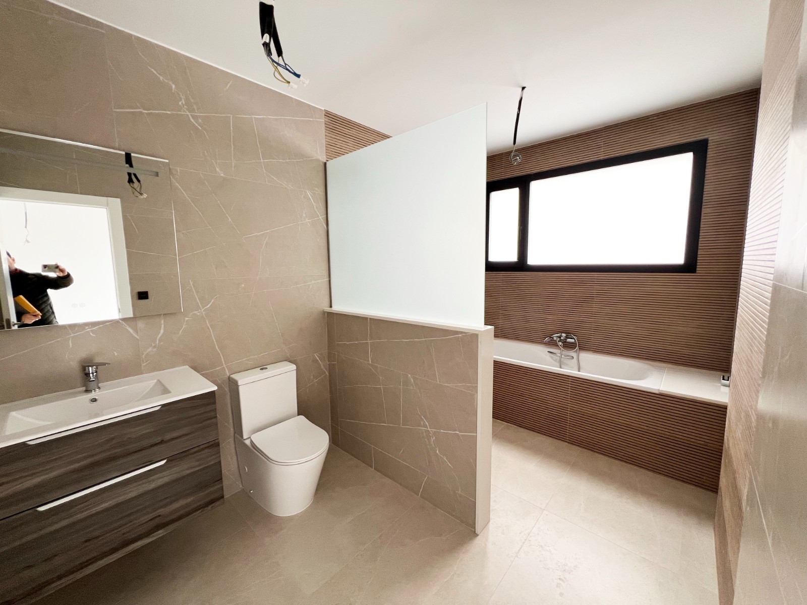 o_1jg5bfj3t99r1mdp4o61s431oi12b