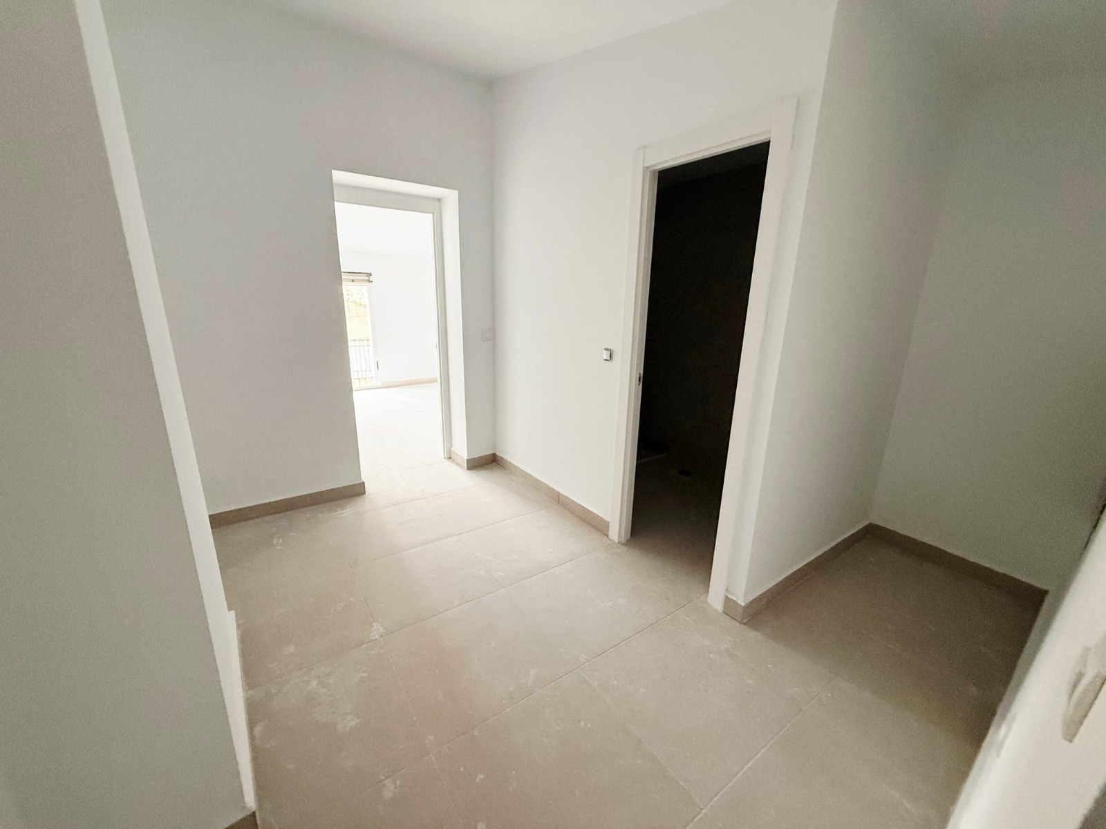 o_1jis33gssmea7b4ven16gprsq2g