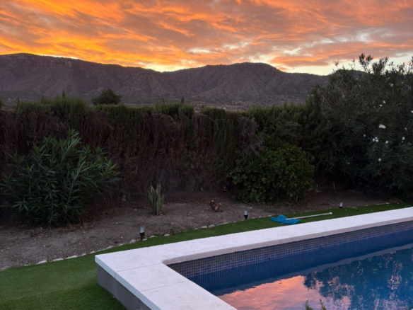 Landhaus in Salinas (Alicante)