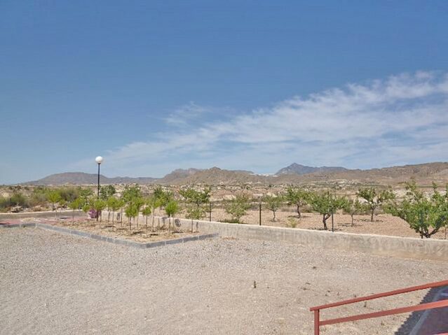 sm2078-5-views-639×479