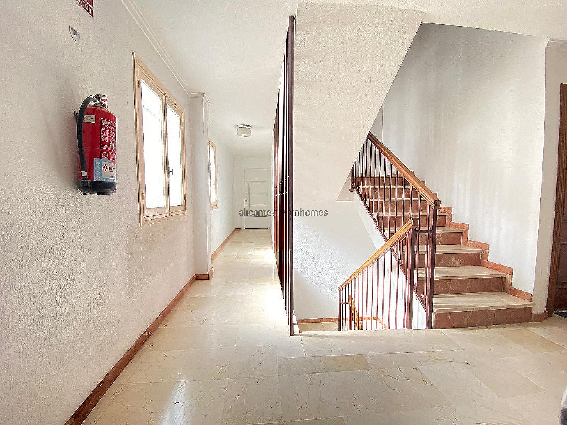 w_0cuuh2gmjsbybbah5yn0