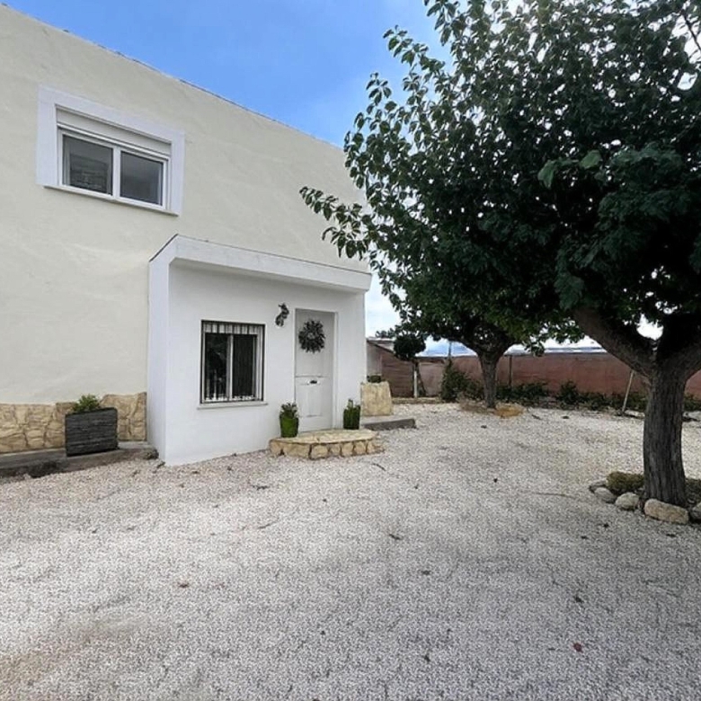 Landhaus in Castalla (Alicante)