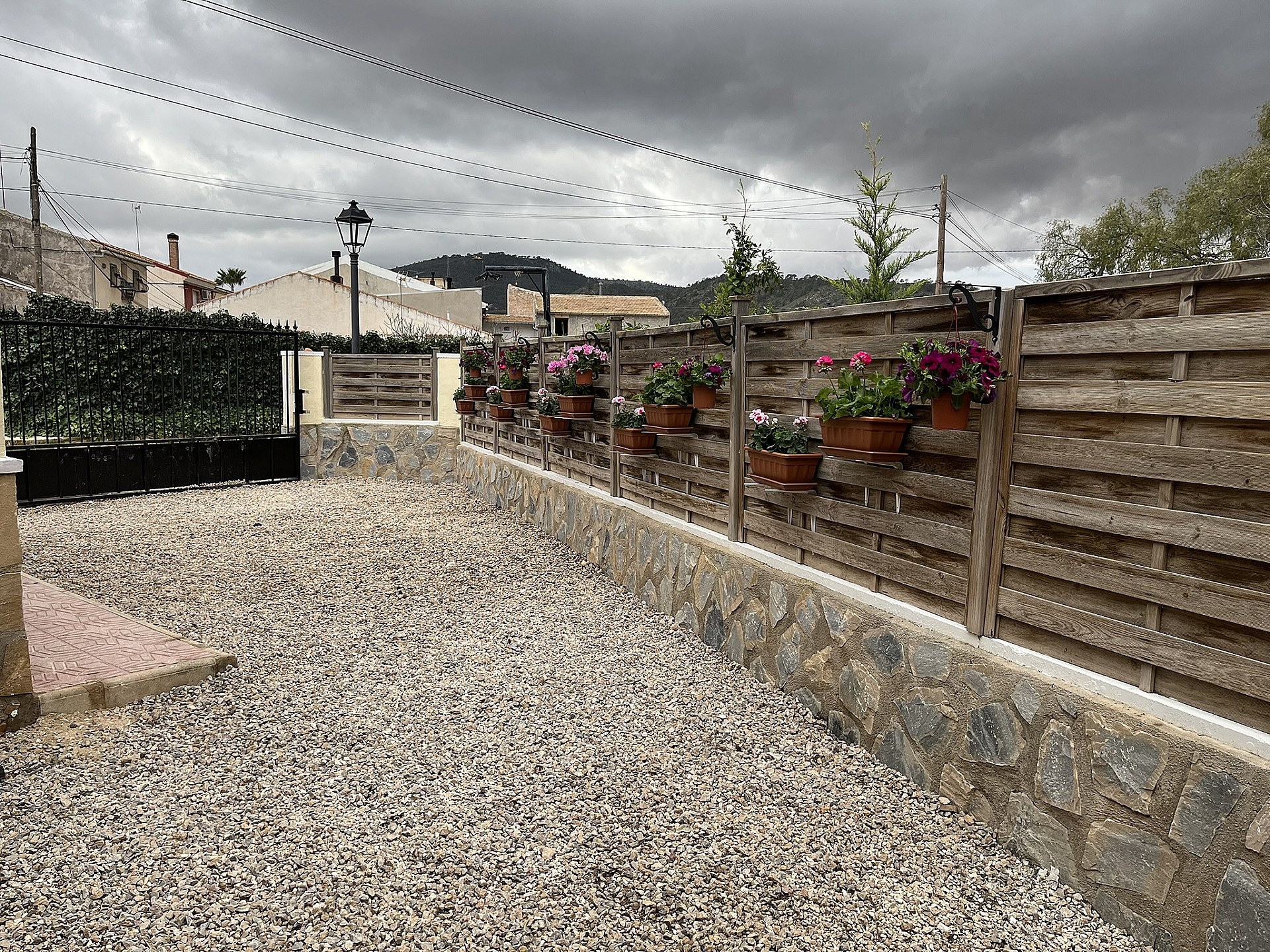 w_ak6874ffaesg53jxxqeb