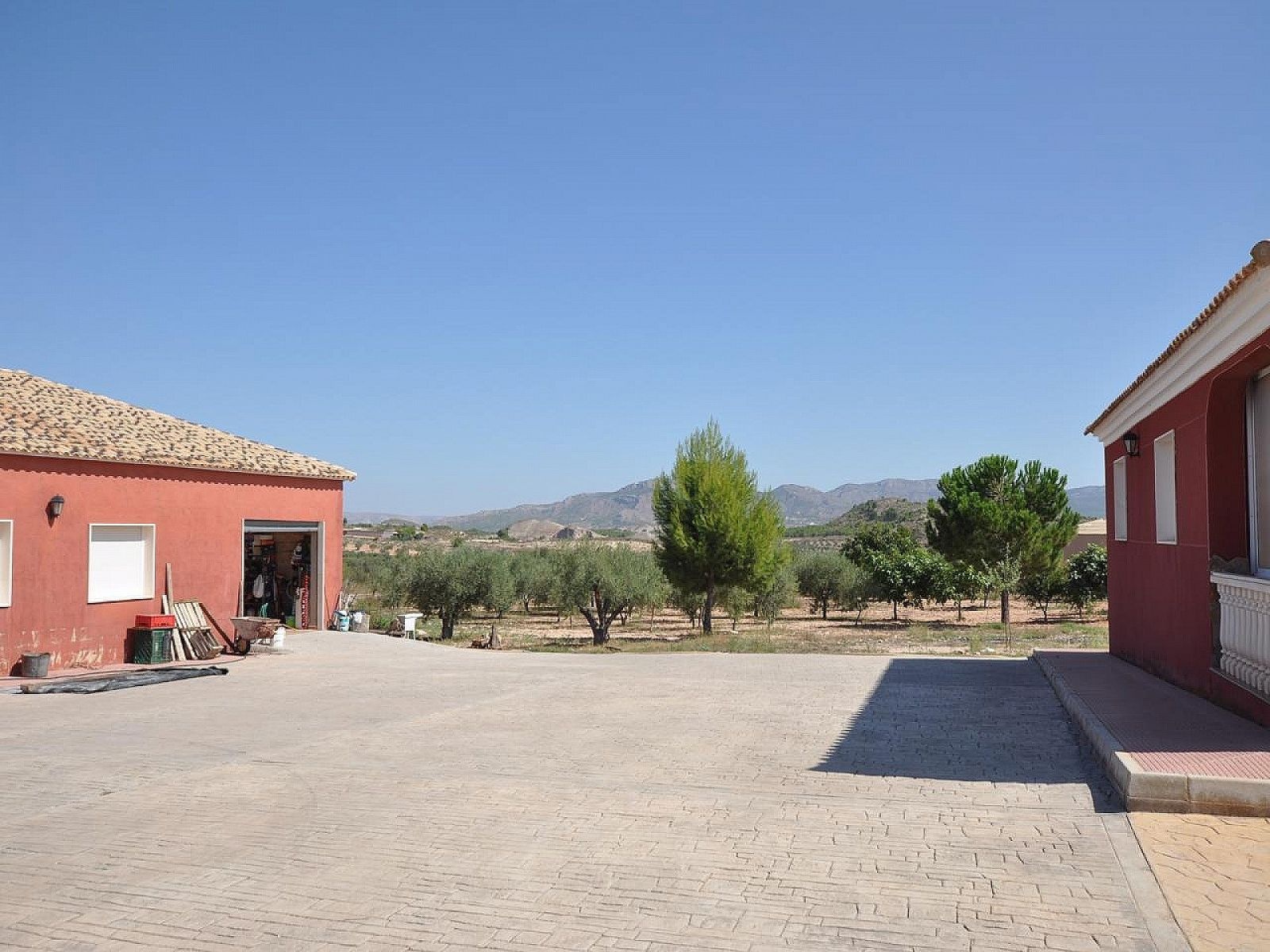 w_cbigmffqaokc5rbciov8