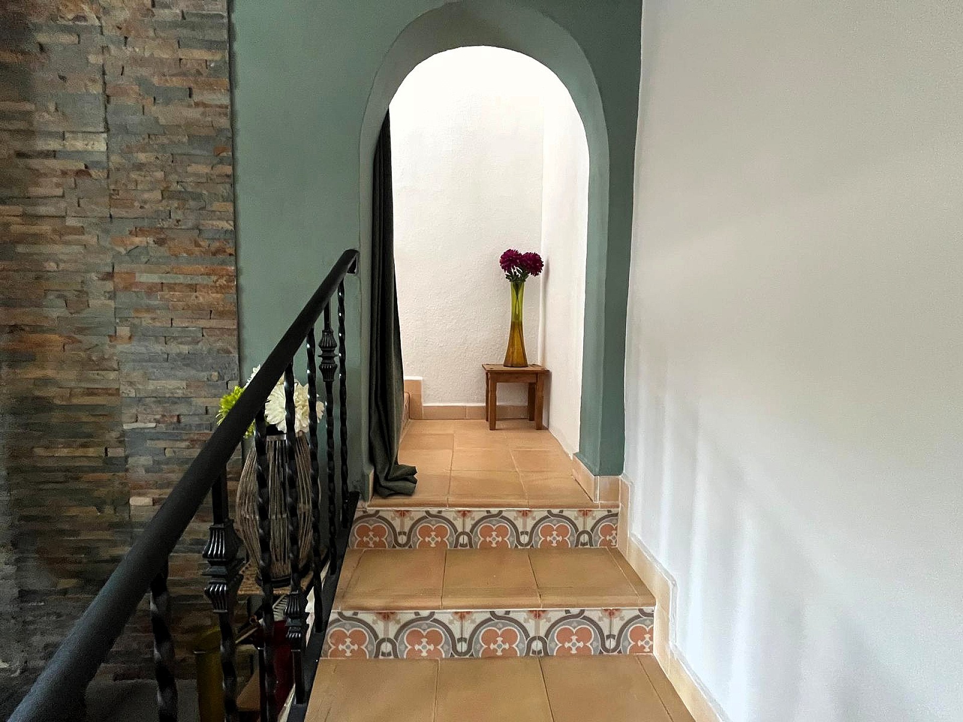 w_e2z30sdinsf2grkjufd8