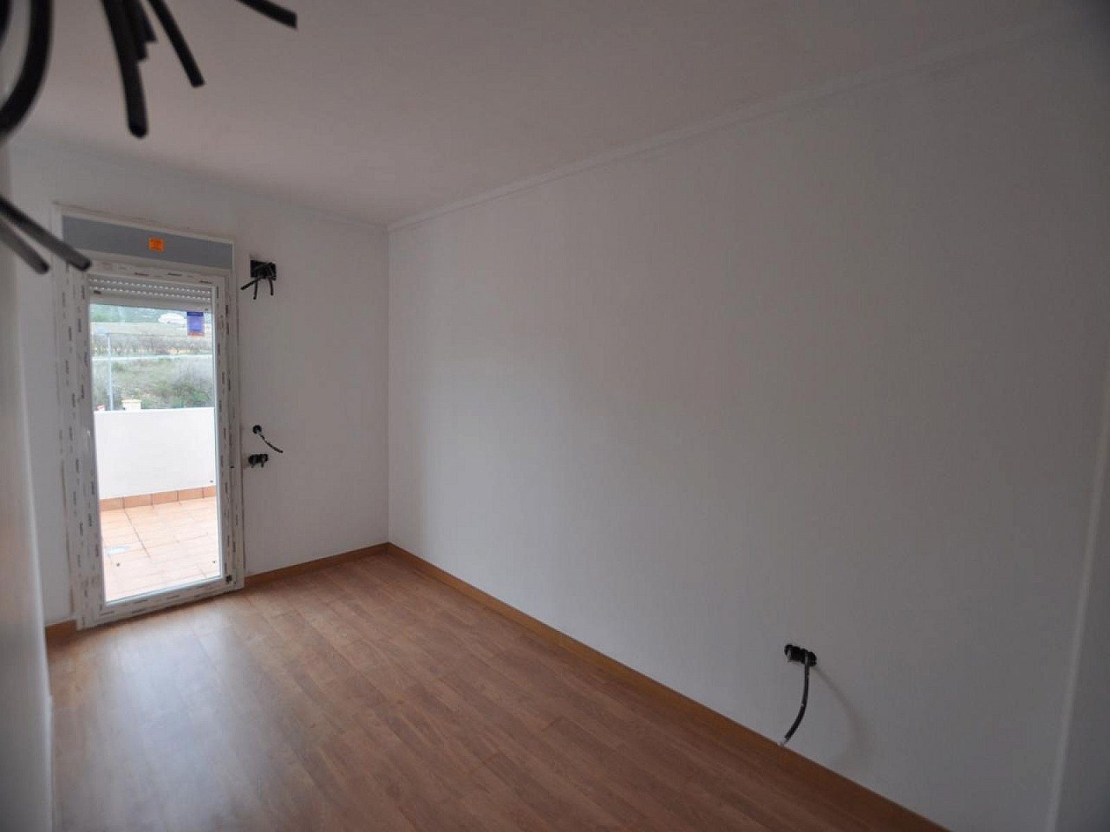 w_kqitznj05ak67cwfqqbt