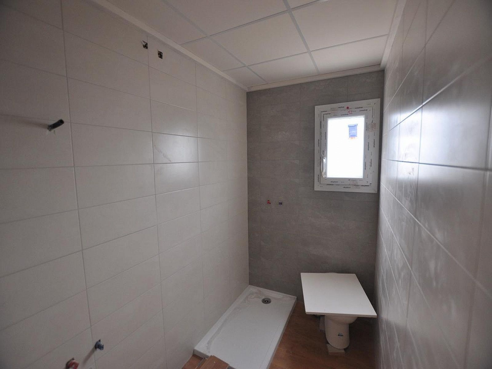 w_mwu3axun27jauee6dpq0