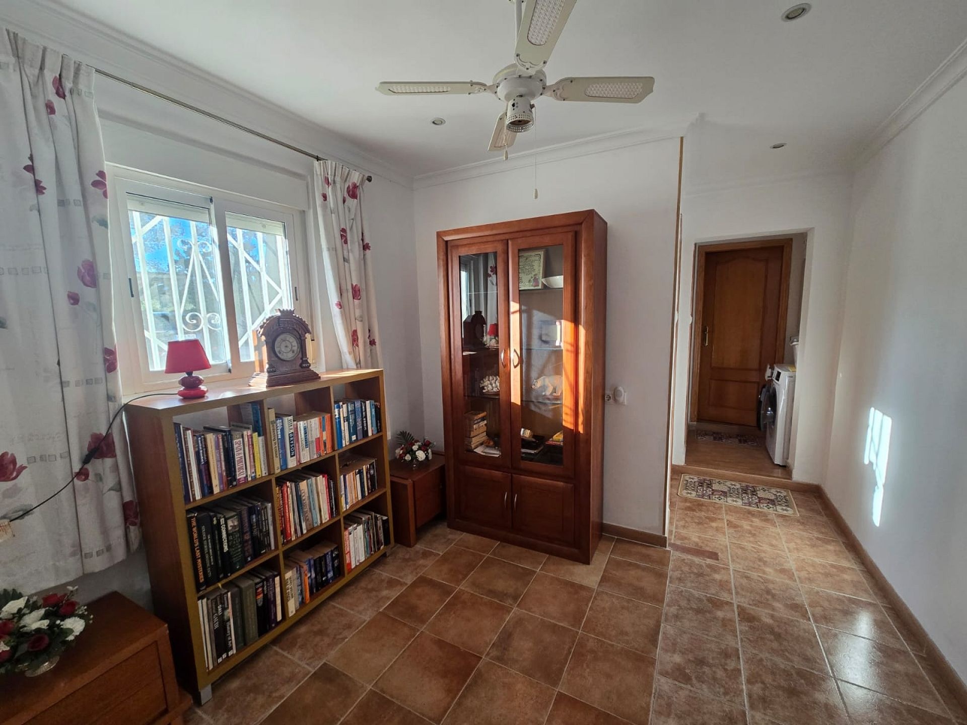 w_whatsapp-image-2026-03-18-at-12.28.21-1-