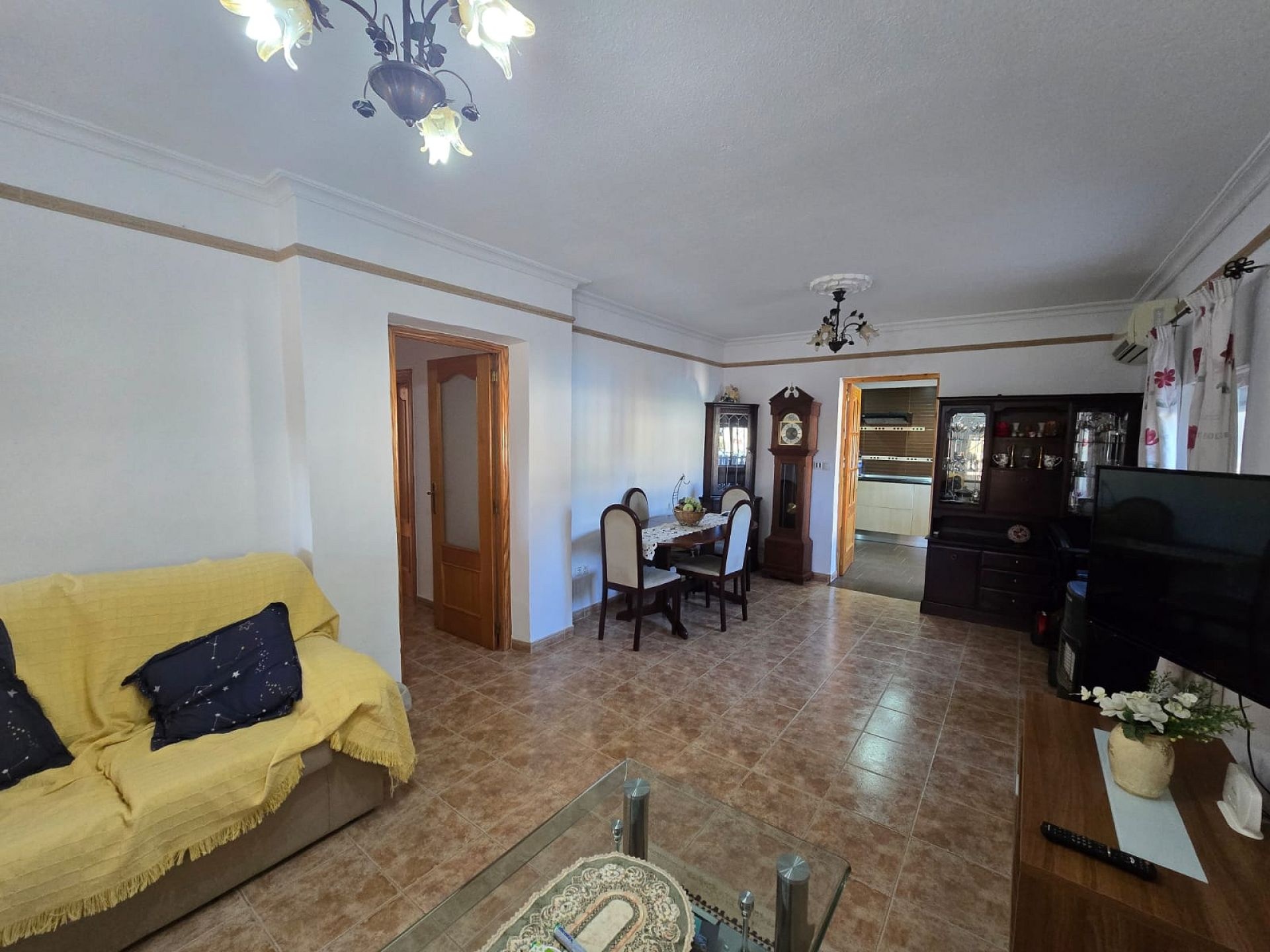 w_whatsapp-image-2026-03-18-at-12.28.22-4-