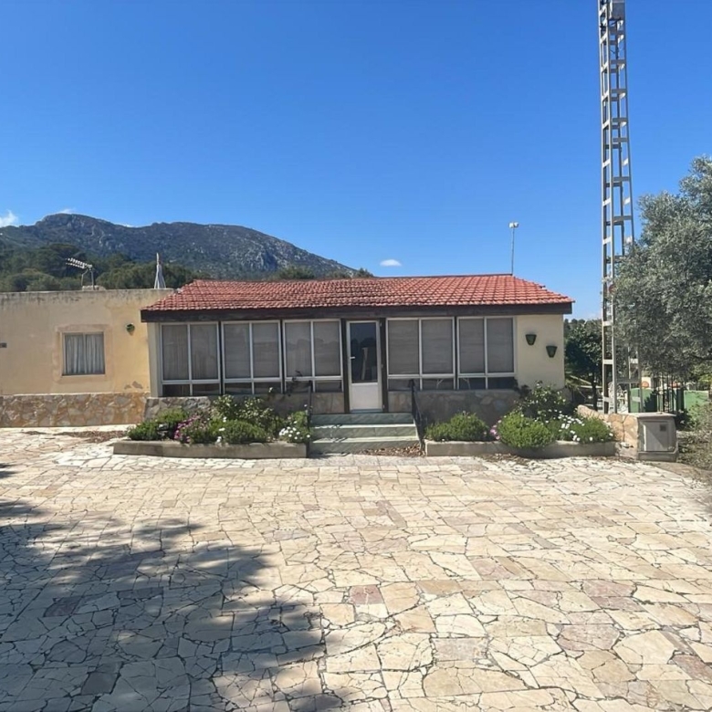 Villa in La Romana (Alicante)