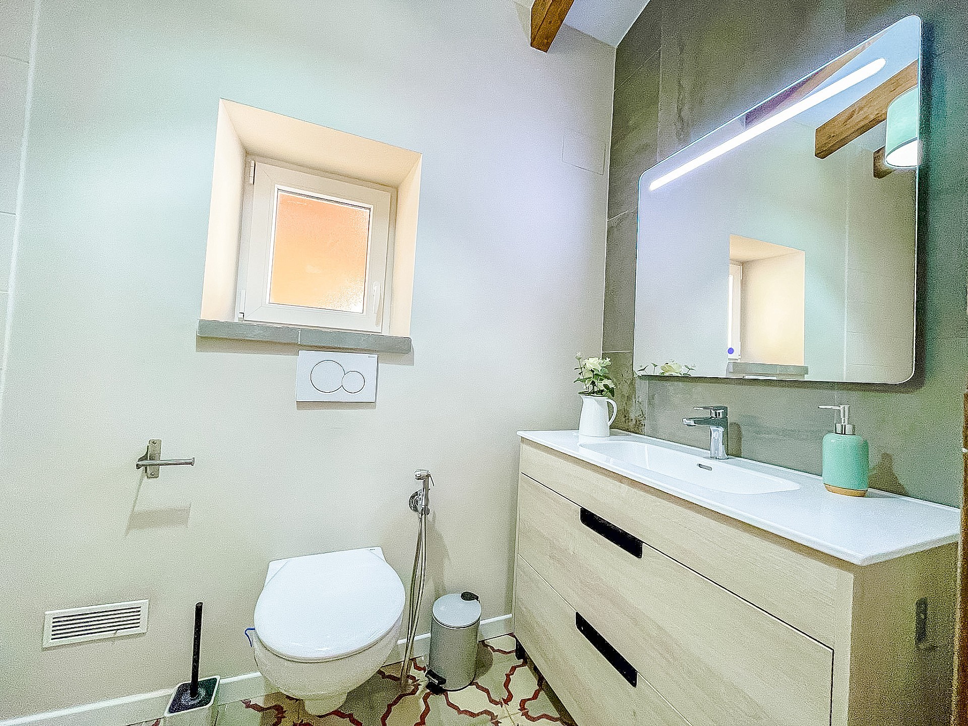 w_xqspk5sbntpccbapi4gg