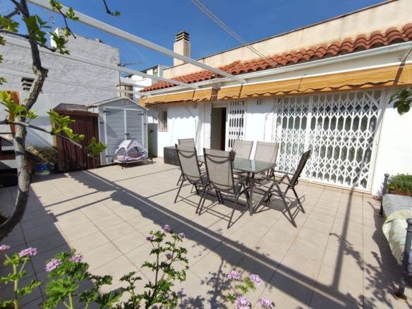 Penthouse in Elda (Alicante)