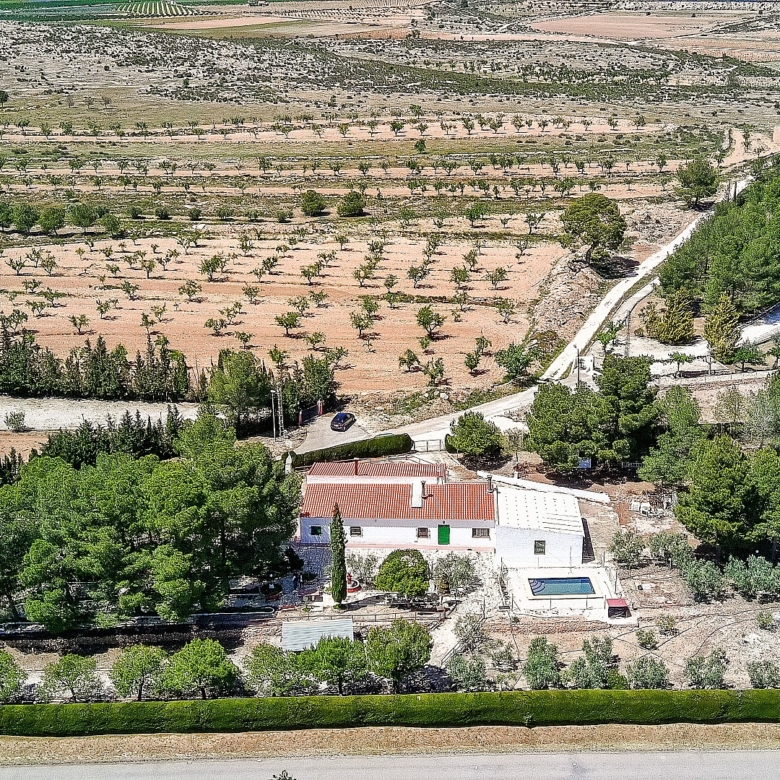 Landhaus in Pinoso (Alicante)