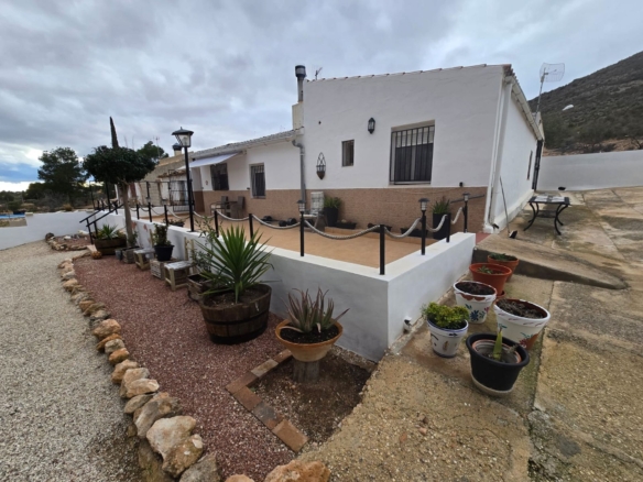 Landhaus in Yecla (Murcia)