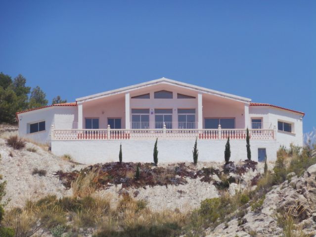 FotoFachada-639×479